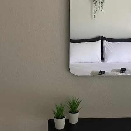 Szálloda Mellow Párosz