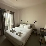 Mellow Парос