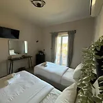 Mellow Отель